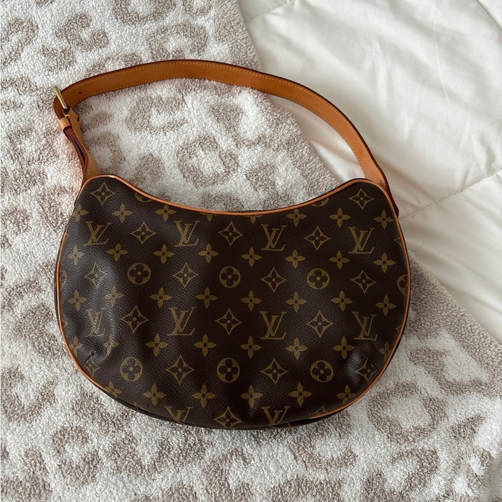Louis Vuitton Vintage Croissant MM